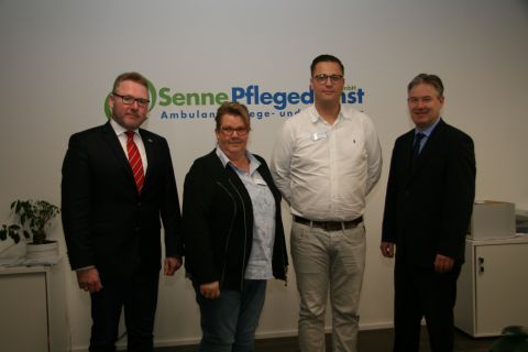 Dezember - Senne Pflegedienst GmbH